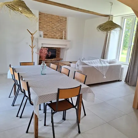 Au Coeur Des Champs Nyaraló *